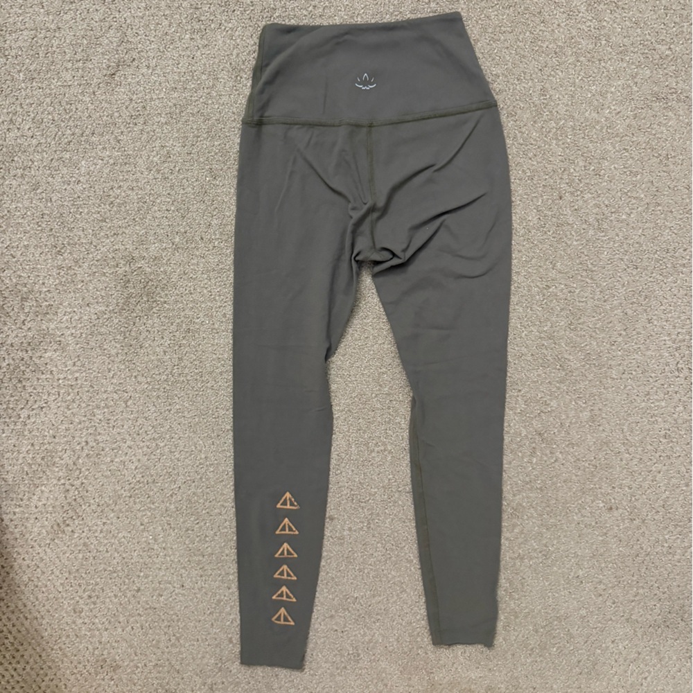 Beyond Yoga Parks Project Leggings